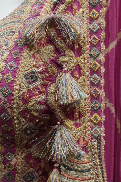 Alternative view of Rani Noor Cape Dhoti Set