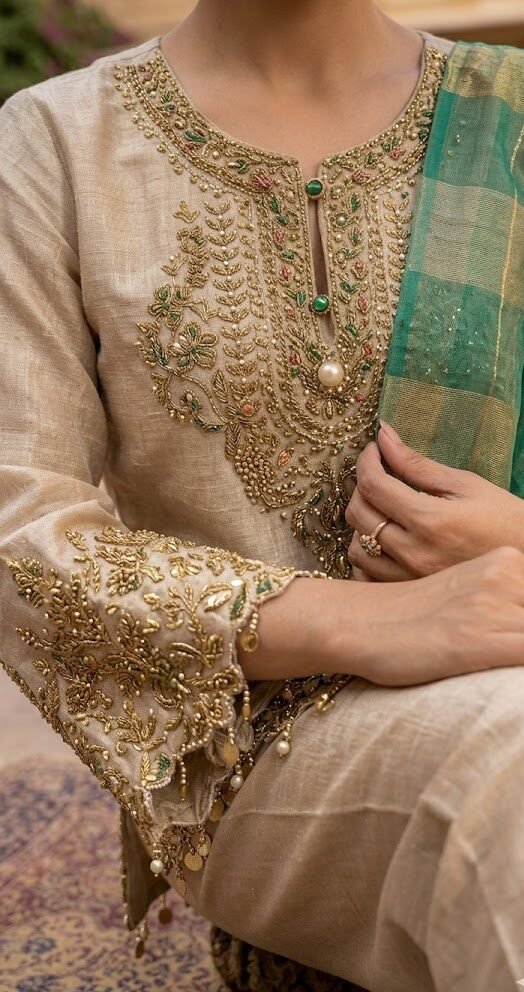 Emerald Royale Tunic Set - Image 2